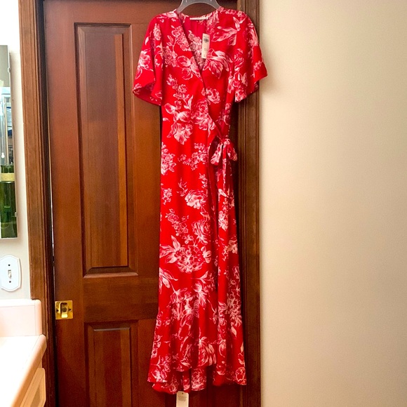 fitted lace wedding dress Lola Folklore Floral Wrap Dress in Cedar Red